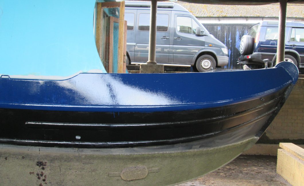 Boat painting Day 5 Topcoating the hull Narrowboat