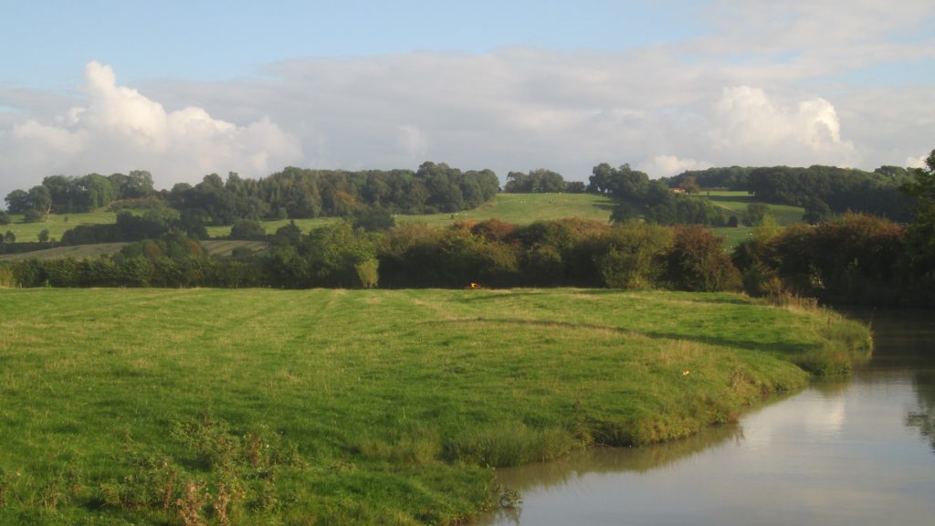 Oxfordshire from the towpath