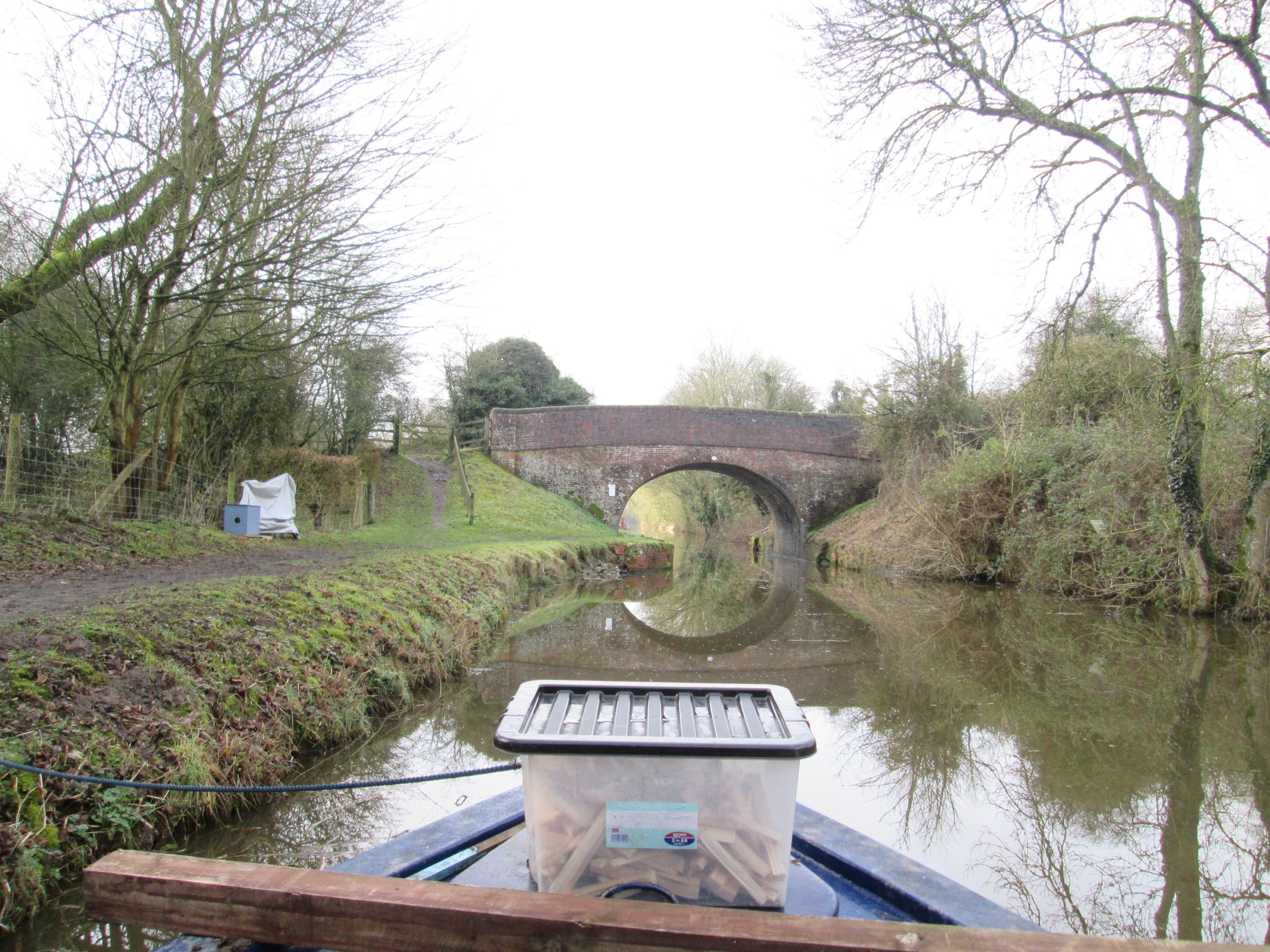 Milkhouse water bridge