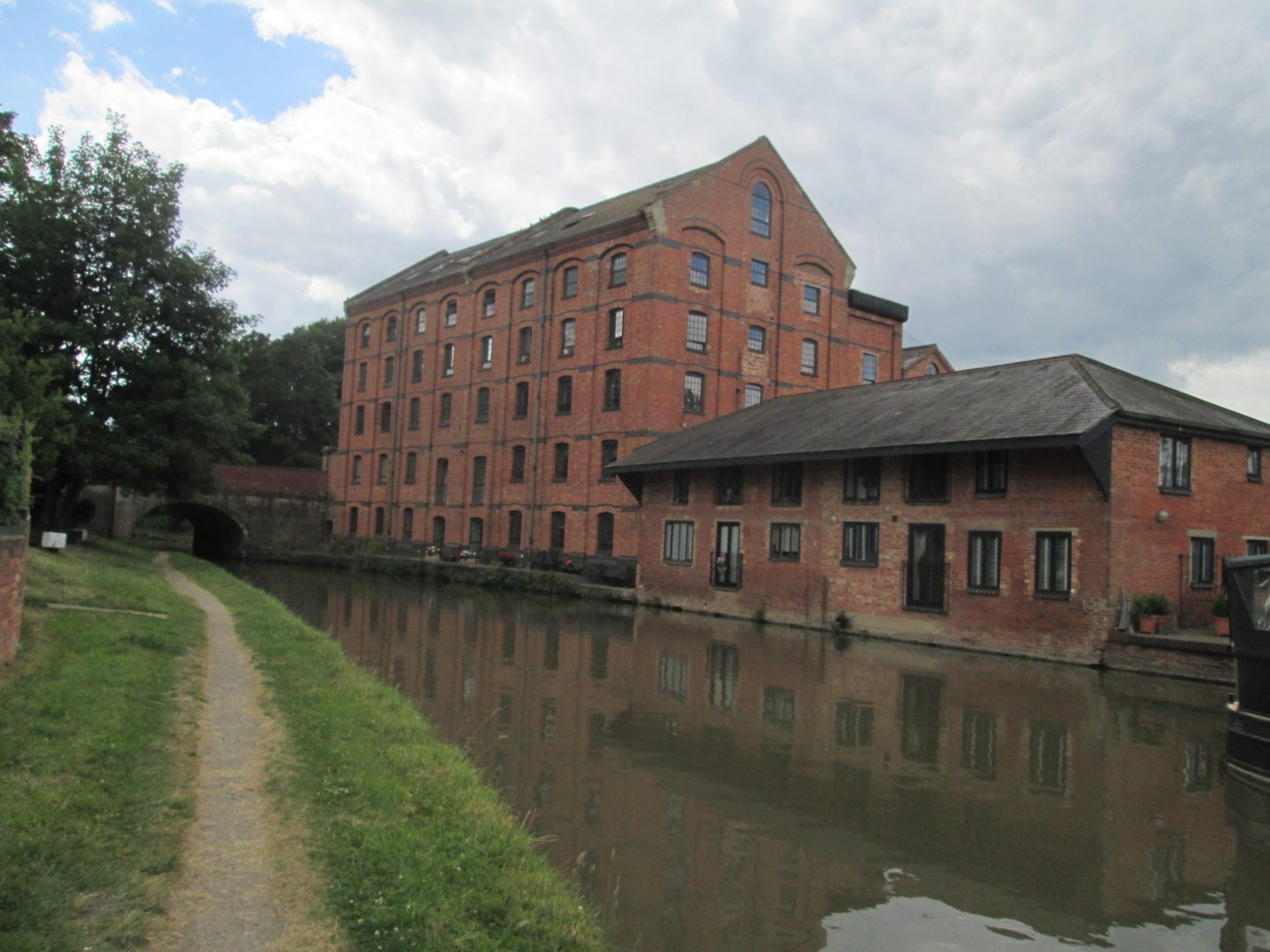 Harrow on the Hill Offices, Blisworth