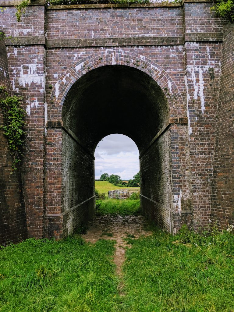 Railway bridge - Long Buckby