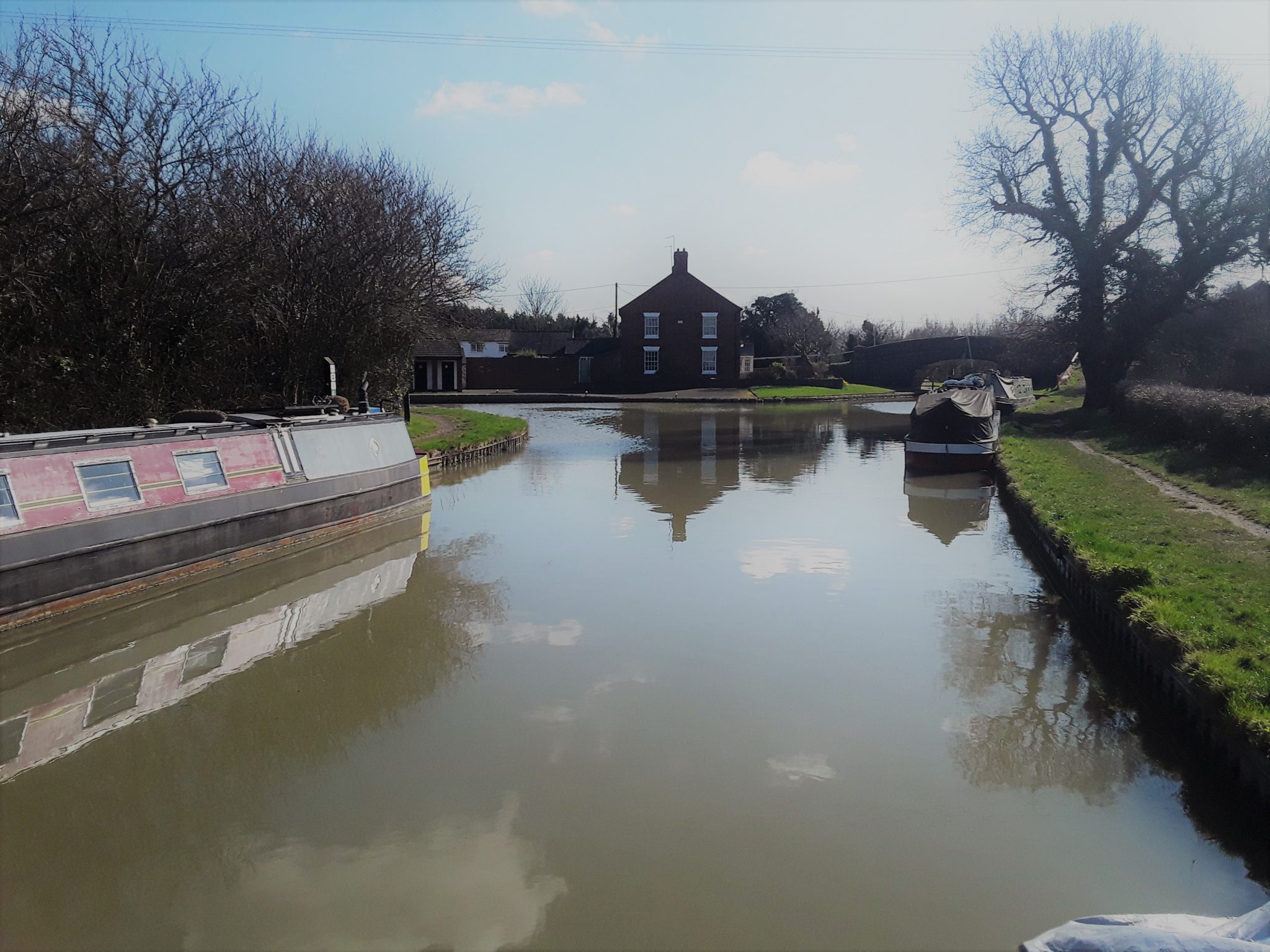Top 10 Advantages of winter mooring in a Marina - Continuous Cruising, Narrowboat continuous ...