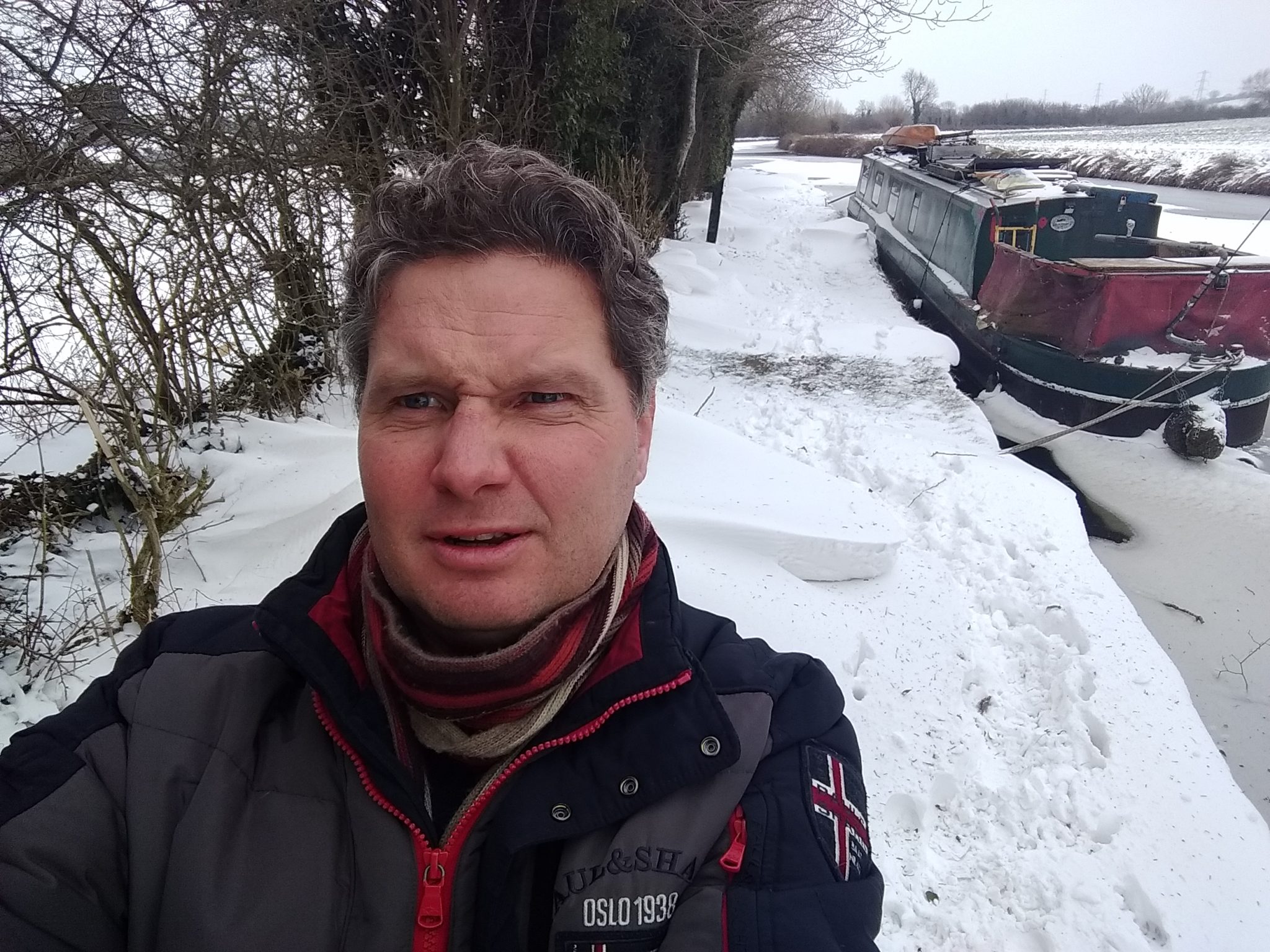 bye-bye-northamptonshire-bonny-journey-narrowboat