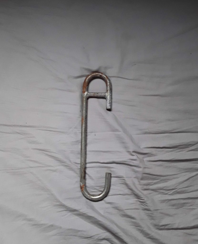 Mooring clip or safety pin
