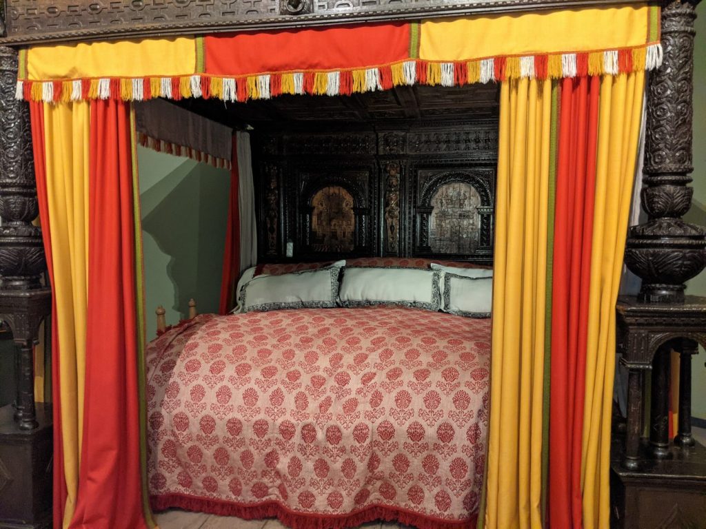 Bed of Ware