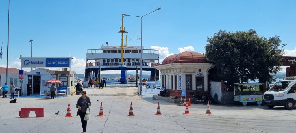 Çanakkale to Eceabat ferry