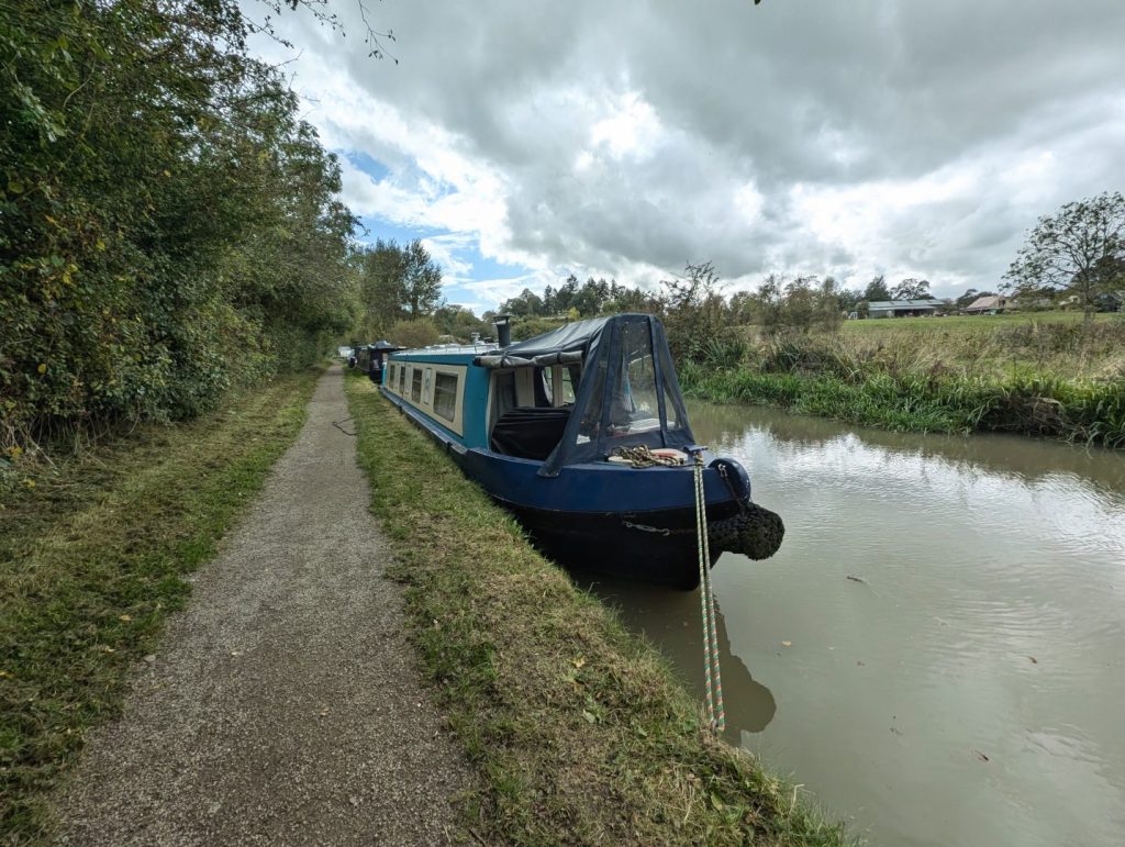 Mooring at Cropredy 14 day moorings