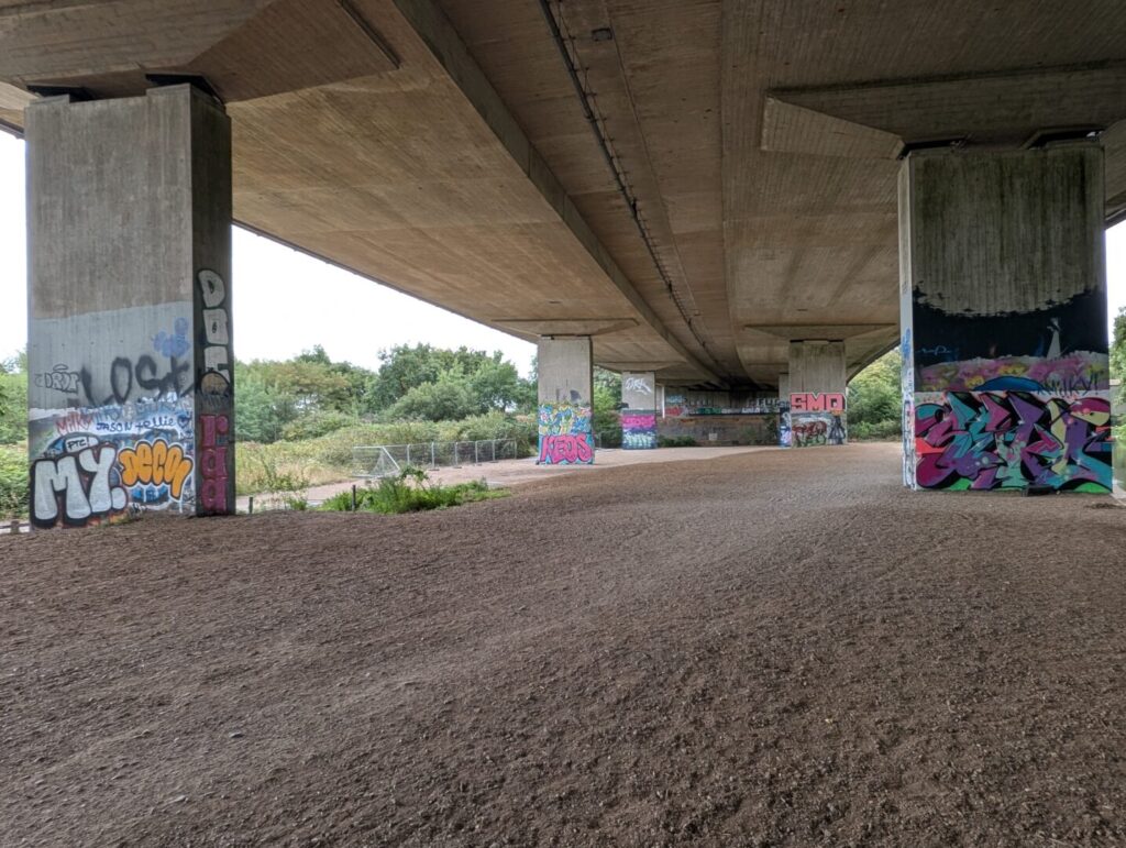 M25 overpass - West Byfleet