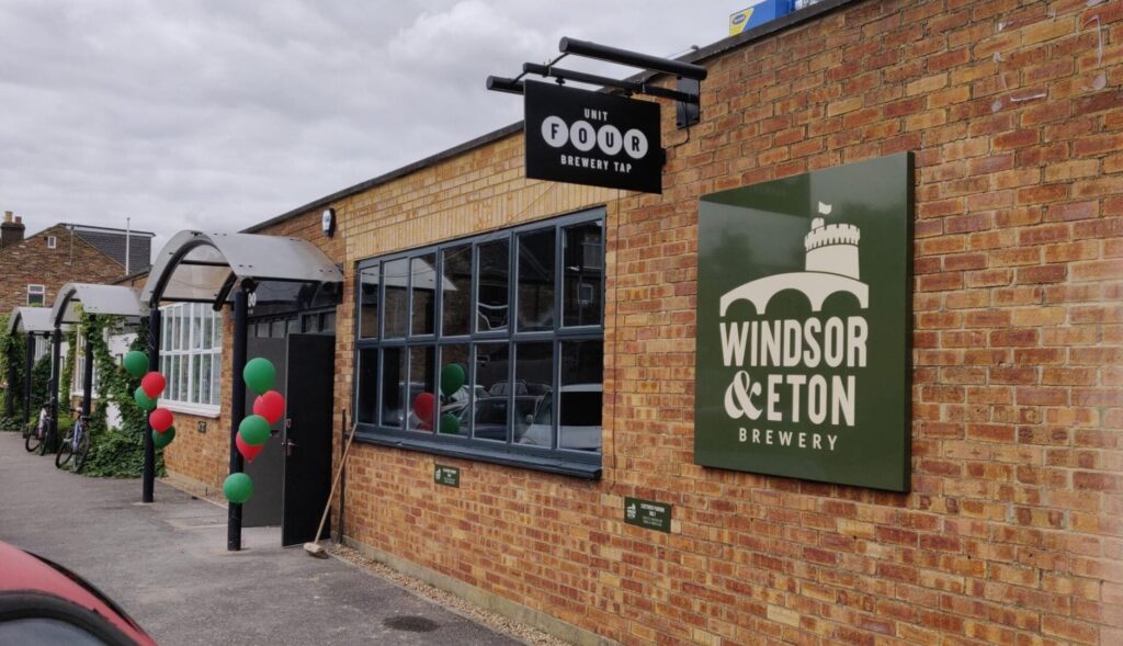 Windsor and Eton tap room