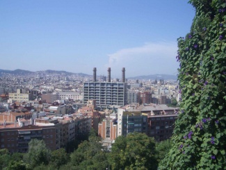 Barcelona_hill_view-770584.jpg